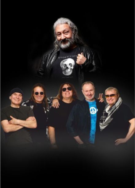 Группа Цветы